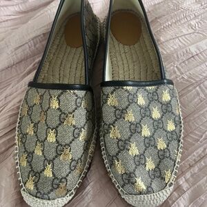 Authentic Gucci espadrille shoes size 41 monogram black gold bees
